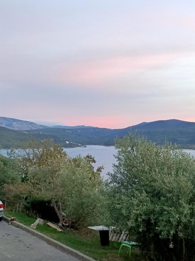 Les Haut Du Lac Sainte-Croix-de-Verdon Eksteriør bilde